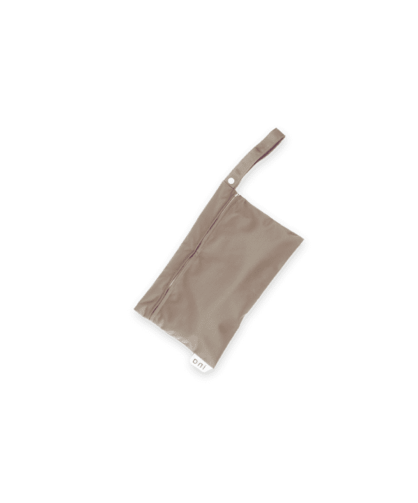 Imber Wet Bag with zipper and handle on a white background.